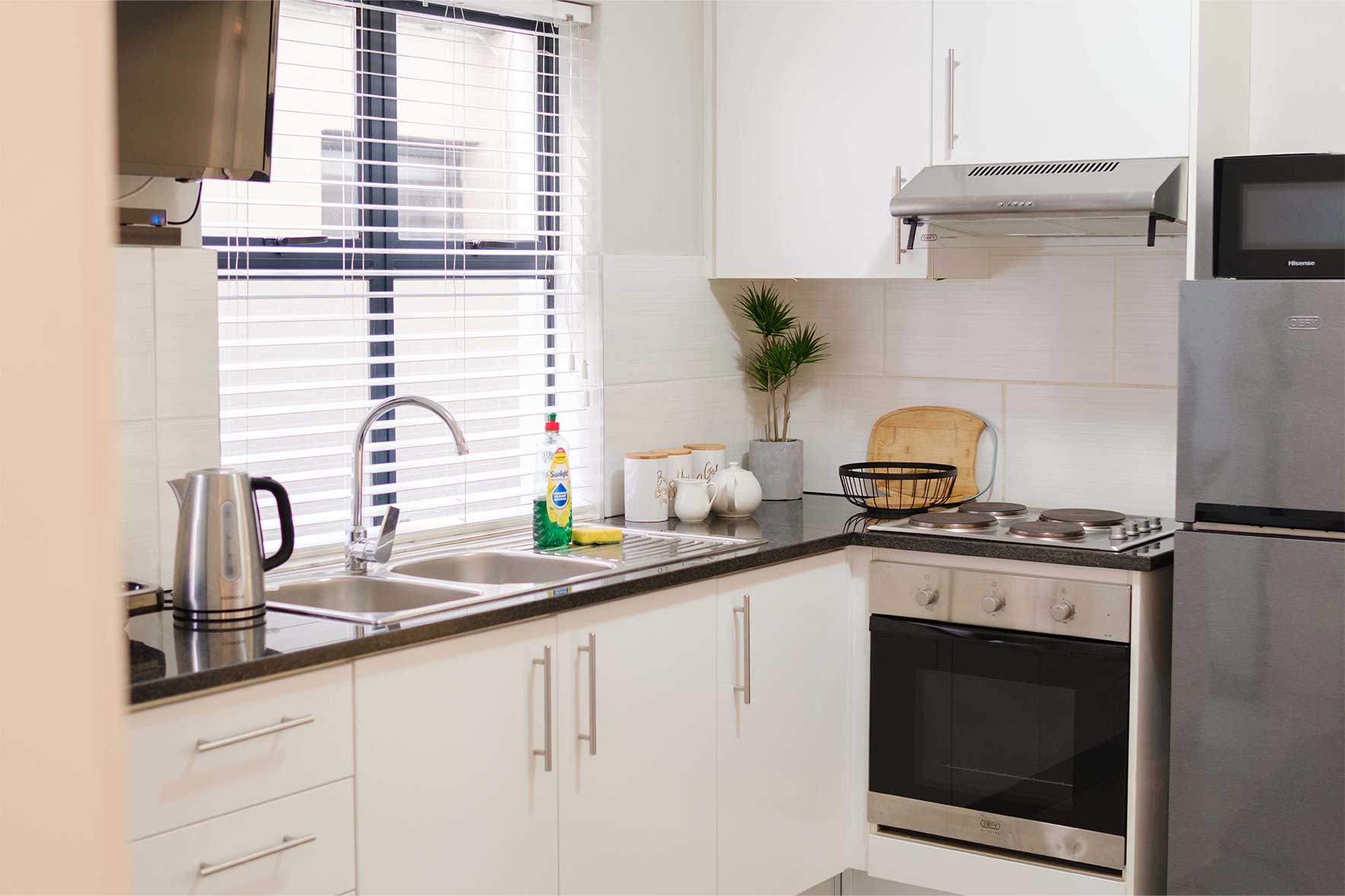 MLMK Accommodation in Burgundy Estate, Milnerton, Cape Town