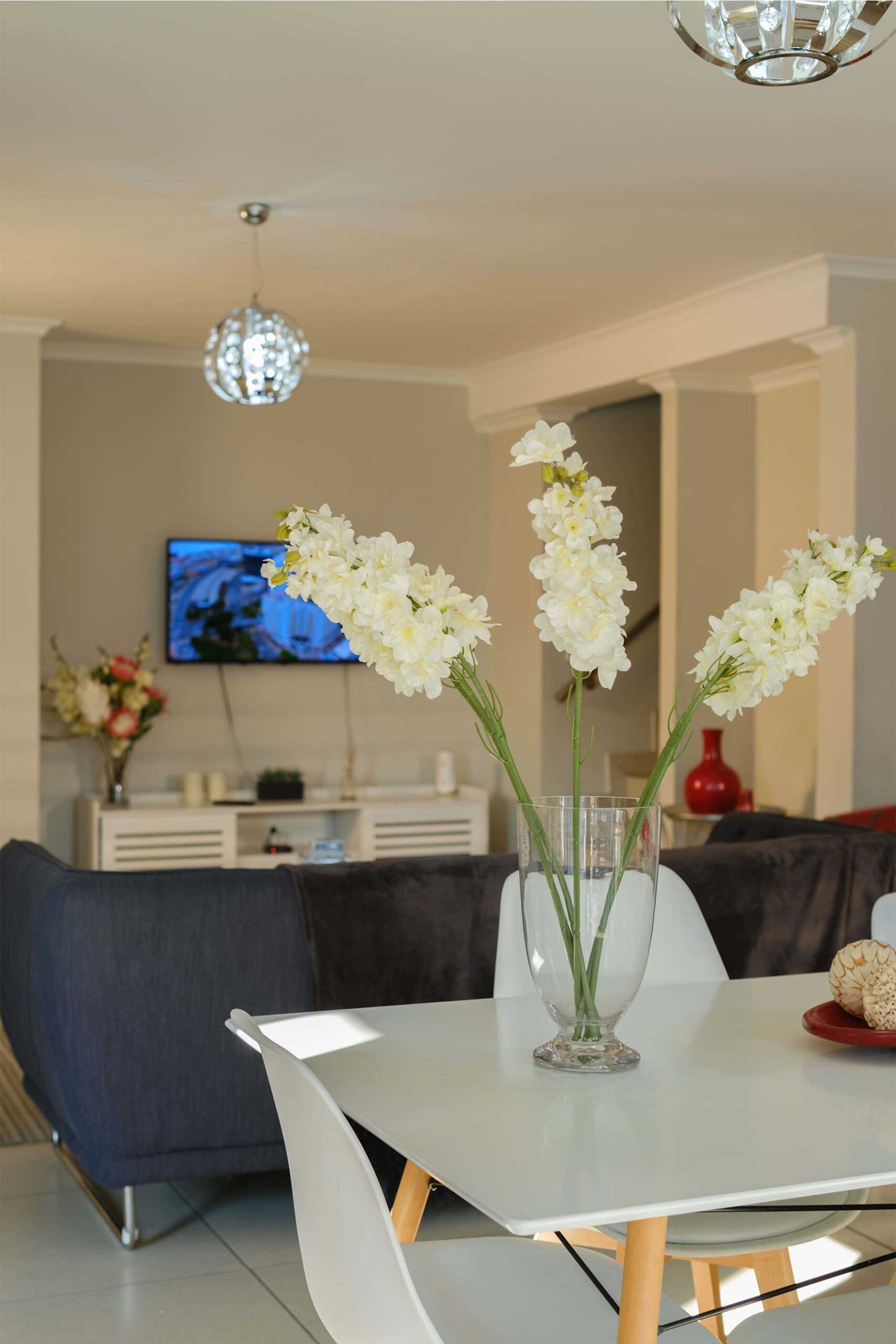 Sunlit self-catering living space at MLMK Accommodation in Burgundy Estate, Milnerton